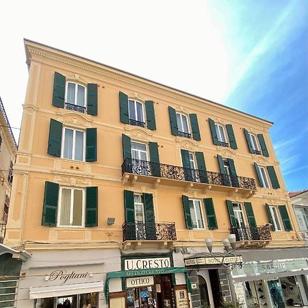 Hotel Eletto Sanremo Exteriör bild
