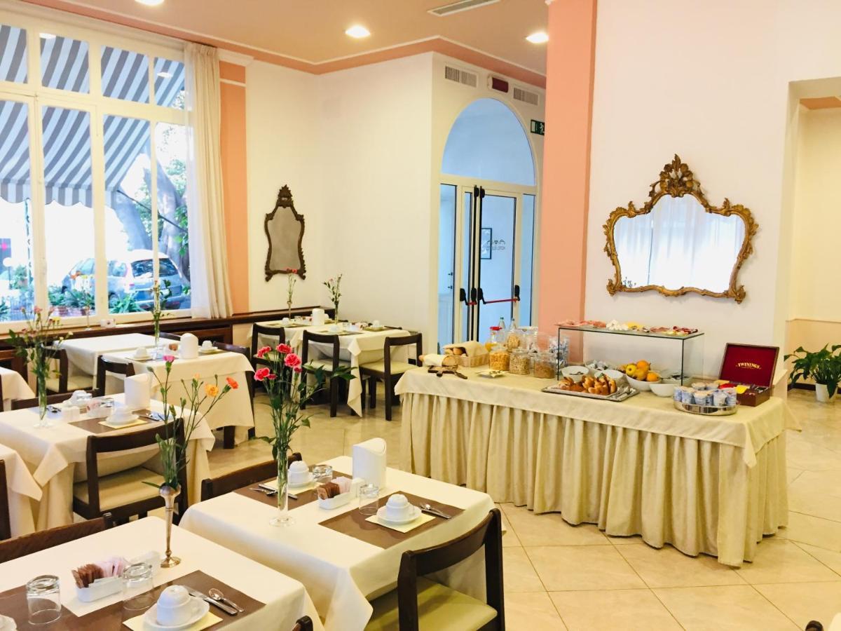 Hotel Eletto Sanremo Exteriör bild
