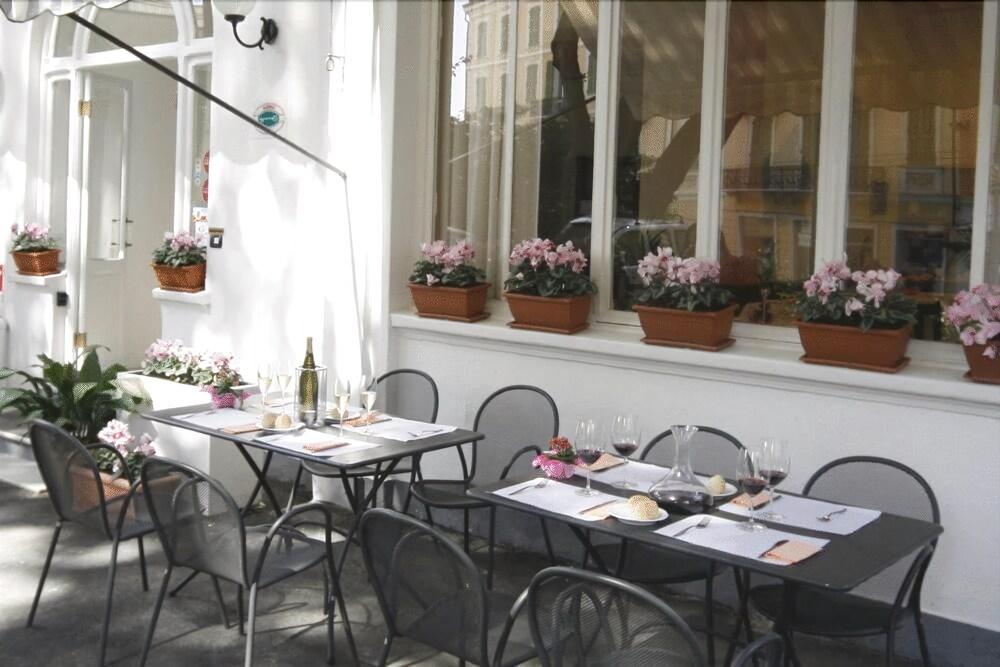 Hotel Eletto Sanremo Exteriör bild