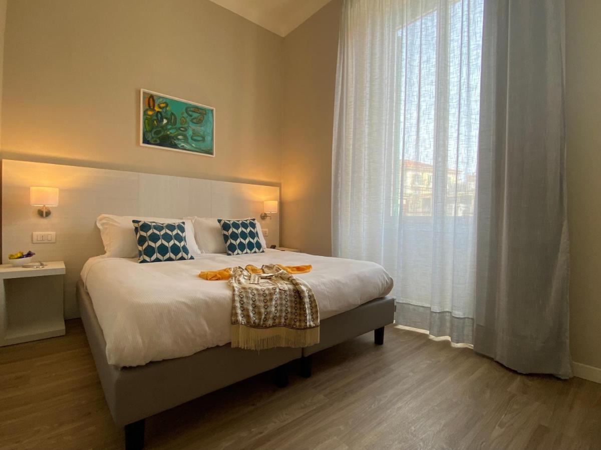 Hotel Eletto Sanremo Exteriör bild