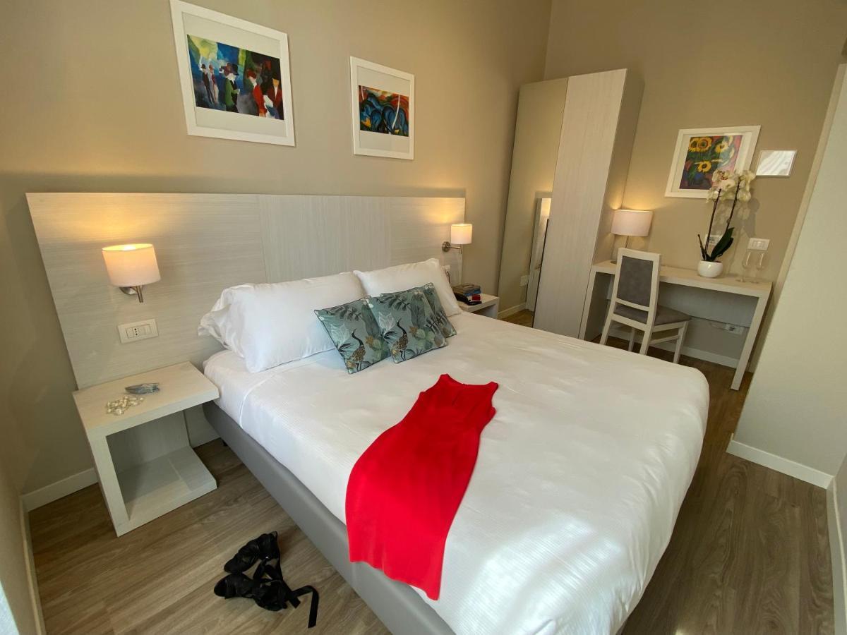 Hotel Eletto Sanremo Exteriör bild